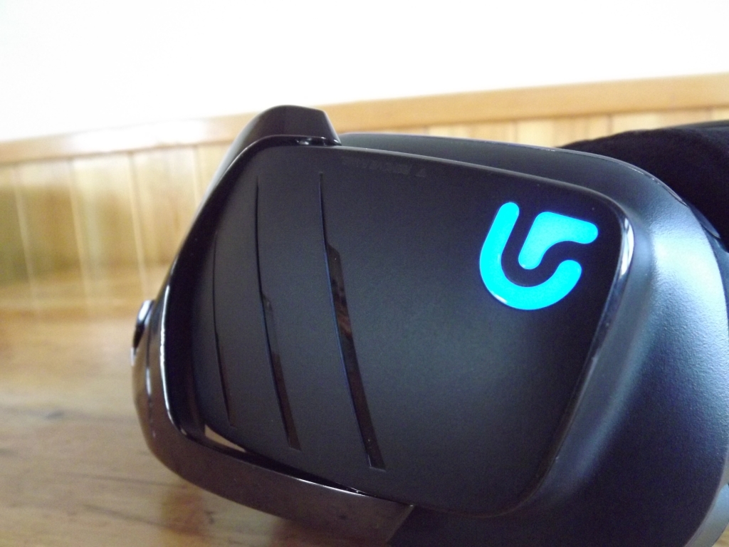 Logitech Artemis G933 Surround Sound Headset Review – I Can hear You Breathing Over There, Random Player