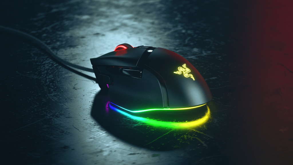 Razer Basilisk V3 Review – Feature Packed & Comfy Mouse